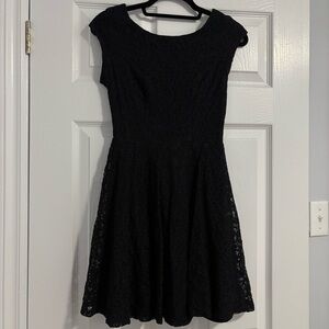 Chic Black Lace Mini Dress